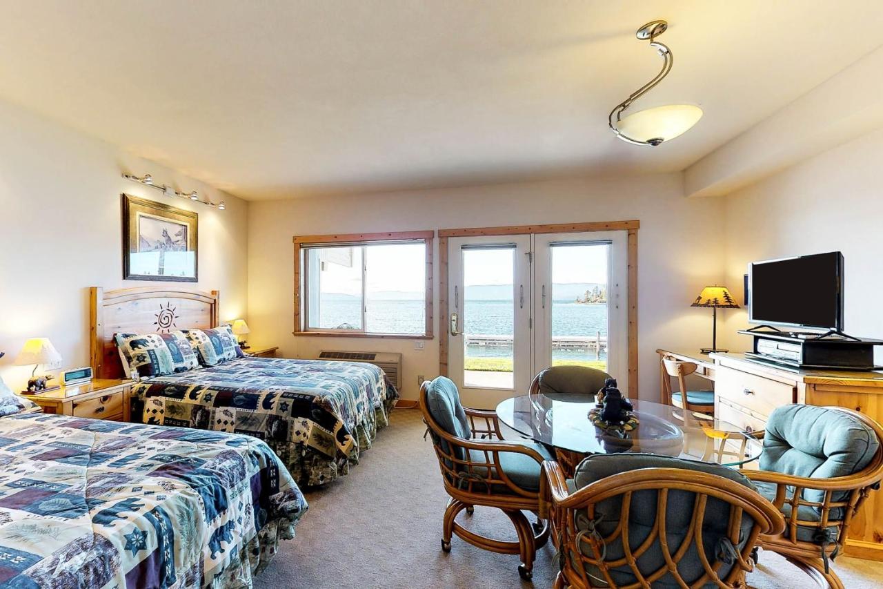 Many Springs Lakefront Condos Bigfork Δωμάτιο φωτογραφία
